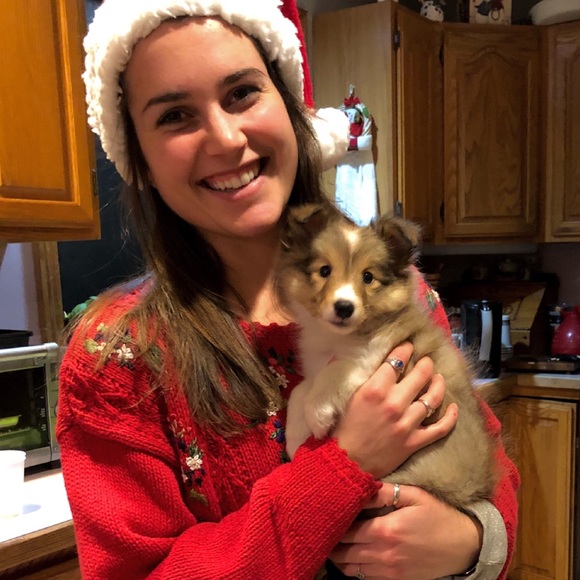 Meet your Posher, Alicia - Picture 4 of 7